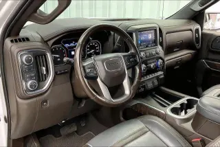GMC Sierra 1500 2021 4x4 Denali 4dr Crew Cab 5.8 ft. SB