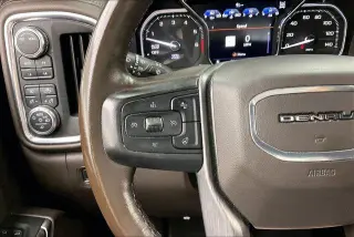 GMC Sierra 1500 2021 4x4 Denali 4dr Crew Cab 5.8 ft. SB