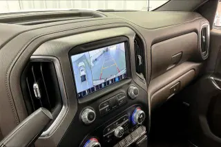 GMC Sierra 1500 2021 4x4 Denali 4dr Crew Cab 5.8 ft. SB