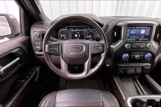GMC Sierra 1500 2021 4x4 Denali 4dr Crew Cab 5.8 ft. SB