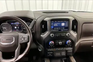 GMC Sierra 1500 2021 4x4 Denali 4dr Crew Cab 5.8 ft. SB
