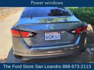 Nissan Altima 2019 2.5 SR 4dr Sedan