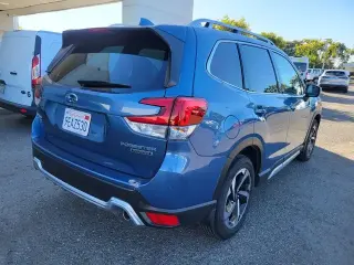 Subaru Forester 2022 AWD Touring 4dr Crossover