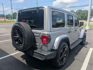 Jeep Wrangler Unlimited 2020 4x4 Sahara 4dr SUV