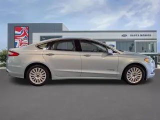 Ford Fusion Hybrid 2013 SE 4dr Sedan