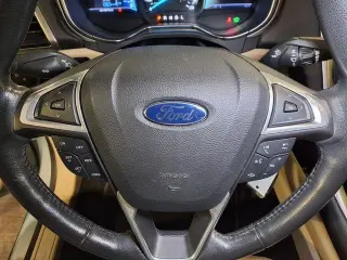 Ford Fusion Hybrid 2013 SE 4dr Sedan
