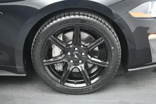 Ford Mustang 2019 GT Premium 2dr Fastback