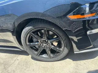 Ford Mustang 2019 GT Premium 2dr Fastback