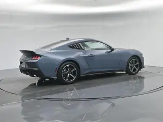 Ford Mustang 2025 EcoBoost 2dr Fastback