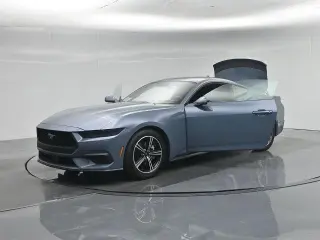 Ford Mustang 2025 EcoBoost 2dr Fastback