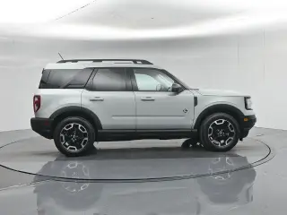 Ford Bronco Sport 2023 AWD Outer Banks 4dr SUV