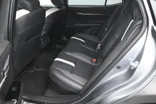 Toyota Camry 2025 SE 4dr Sedan