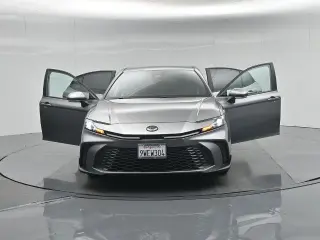 Toyota Camry 2025 SE 4dr Sedan