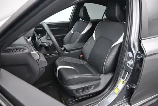 Toyota Camry 2025 SE 4dr Sedan