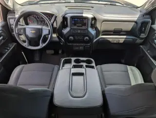 Chevrolet Silverado 1500 2022 4x2 Custom 4dr Crew Cab 5.8 ft. SB