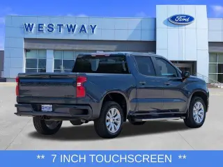 Chevrolet Silverado 1500 2022 4x2 Custom 4dr Crew Cab 5.8 ft. SB