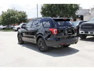 Ford Explorer 2018 XLT 4dr SUV