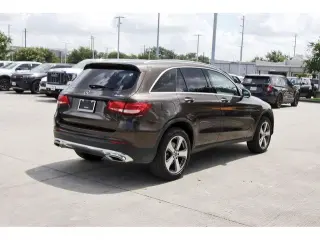 Mercedes-Benz GLC 2018 AWD GLC 300 4MATIC 4dr SUV