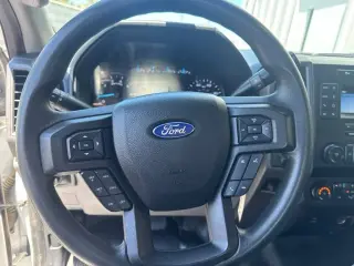 Ford F-250 Super Duty 2021 4x2 XL 4dr SuperCab 8 ft. LB Pickup