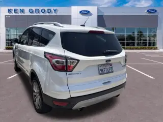 Ford Escape 2017 Titanium 4dr SUV