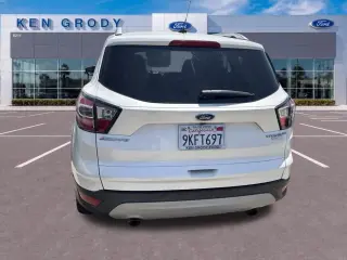 Ford Escape 2017 Titanium 4dr SUV