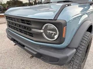 Ford Bronco 2022 4x4 Base 2dr SUV