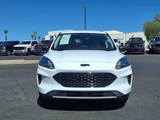 Ford Escape 2022 SE 4dr SUV