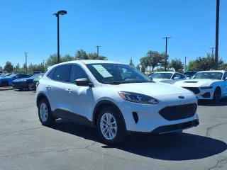 Ford Escape 2022 SE 4dr SUV