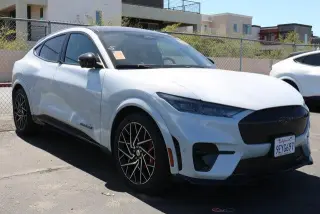 Ford Mustang Mach-E 2023 AWD GT 4dr SUV