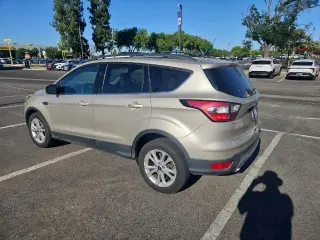 Ford Escape 2018 SEL 4dr SUV