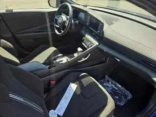 Hyundai ELANTRA 2025 SEL Sport 4dr Sedan