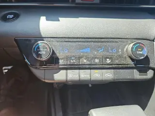 Hyundai ELANTRA 2025 SEL Sport 4dr Sedan