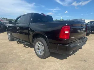 Ram 1500 2025 4x2 Big Horn 4dr Crew Cab 5.6 ft. SB Pickup