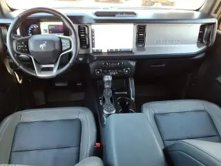Ford Bronco 2021 4x4 Base 4dr SUV