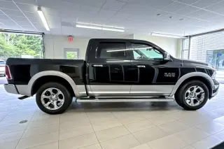 Ram 1500 2018 4x2 Laramie 4dr Crew Cab 5.5 ft. SB Pickup