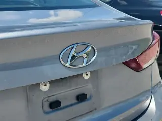 Hyundai ELANTRA 2017 SE 4dr Sedan 6M (US)
