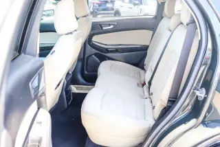 Ford Edge 2023 AWD SE 4dr Crossover
