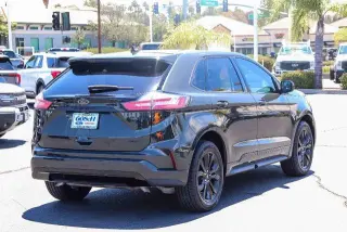 Ford Edge 2023 AWD SE 4dr Crossover