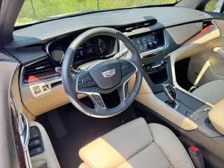 Cadillac XT5 2017 4x4 Premium Luxury 4dr SUV