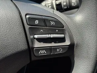 Hyundai KONA 2023 SEL 4dr Crossover