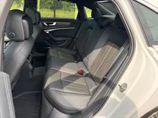 Audi A6 2019 AWD quattro Premium Plus 55 TFSI 4dr Sedan