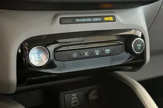 Ford Escape Hybrid 2025 Platinum 4dr SUV