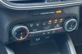 Ford Escape Hybrid 2022 SE 4dr SUV