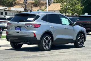 Ford Escape Hybrid 2022 SE 4dr SUV
