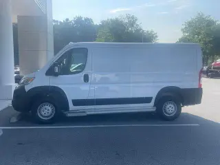 Ram ProMaster 2025 Tradesman 2500 136 WB 3dr Low Roof Cargo Van w/o Passenger Seat
