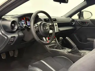 Toyota GR86 2025 Premium 2dr Coupe 6M