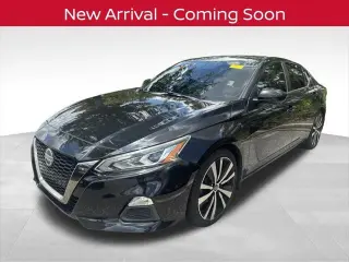 Nissan Altima 2019 2.5 SR 4dr Sedan