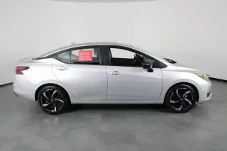 Nissan Versa 2024 SR 4dr Sedan