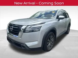 Nissan Pathfinder 2023 SV 4dr SUV