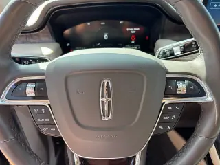 Lincoln Nautilus 2023 AWD Reserve 4dr SUV